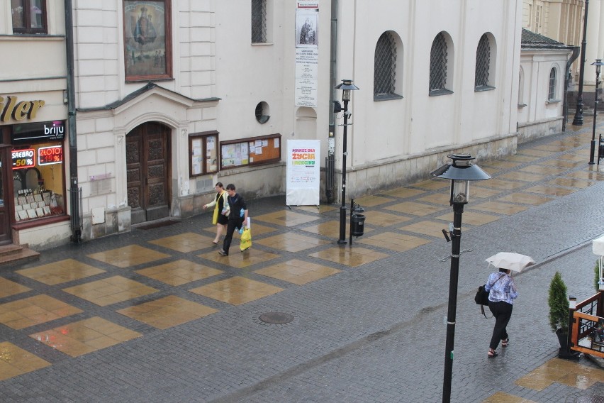 Burza w Lublinie: Ślisko na drogach