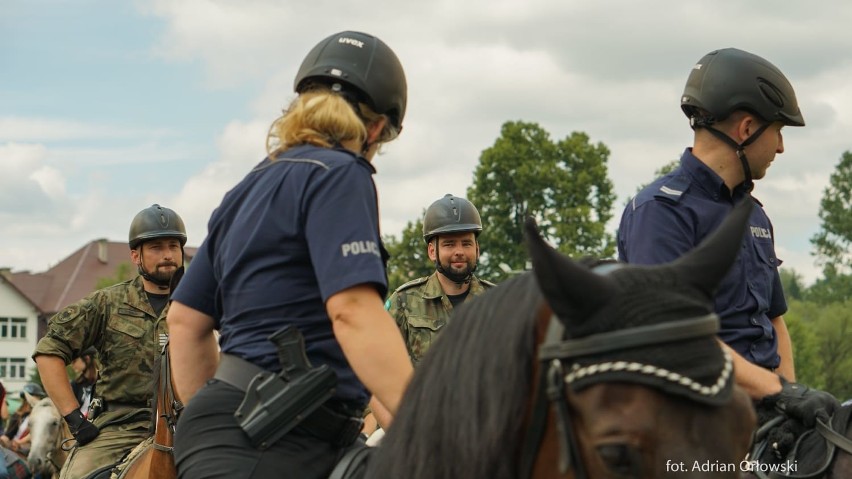 W czasie szkoleń jeźdźców konnych, ważnym elementem ćwiczeń...