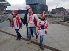 Mecz Polska - Korea Południowa na Stadionie Śląskim w Chorzowie. Utrudnienia w ruchu NA ŻYWO