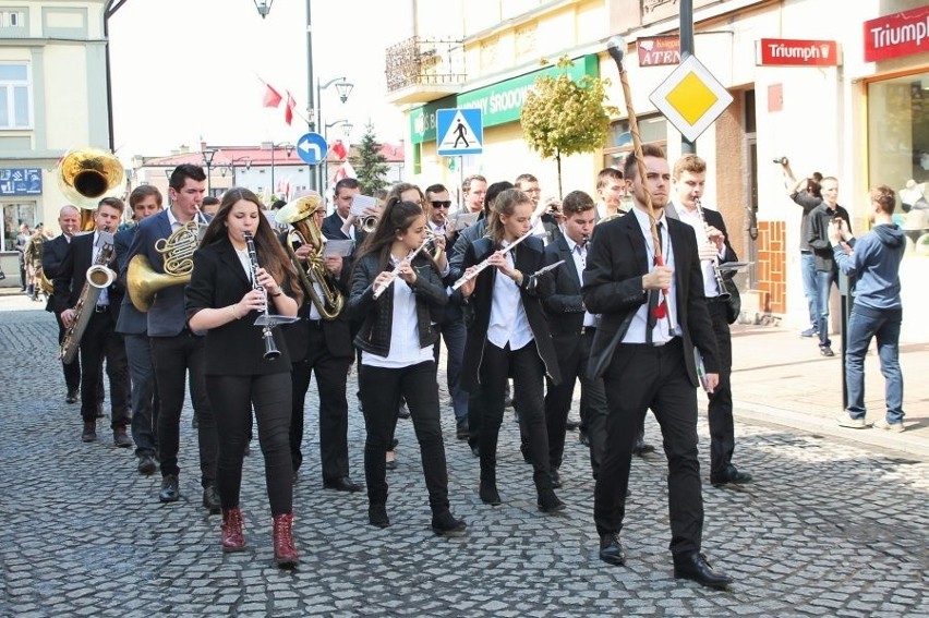 O godzinie 9:30 w Bazylice Mniejszej pw. Św. Mateusza w...