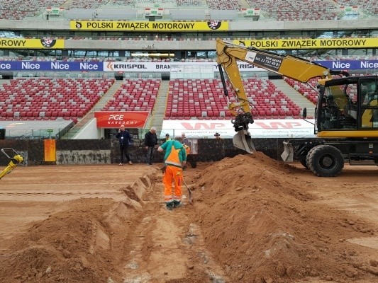 Grand Prix na żużlu 2019. Tor na PGE Narodowym już gotowy.