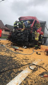 Wypadek w Chyżnem. Na DK7 zderzyły się dwie ciężarówki [KRÓTKO]