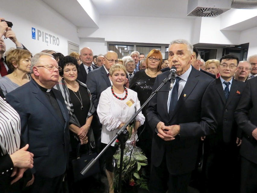 Blisko 170 gości z kraju i zagranicy  uczestniczyło w...