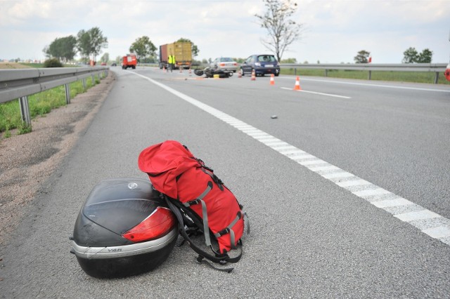 Do wypadku drogowego doszło na autostradzie A1 w miejscowości Grabówka.