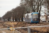 Nowe torowisko na ul. Kosmonautów we Wrocławiu. Kiedy pojadą nim tramwaje? [ZOBACZCIE ZDJĘCIA]