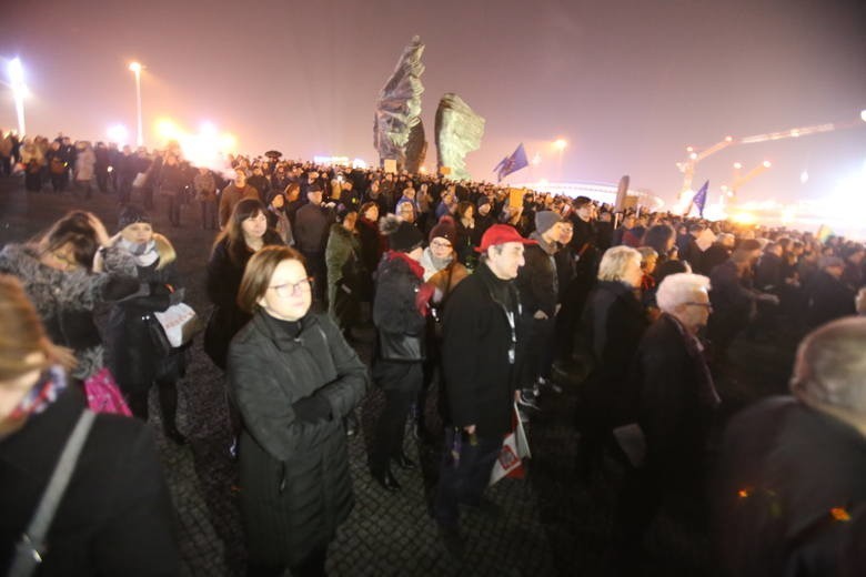 Strajk Kobiet i Manifa Śląska na rynku w Katowicach 2017