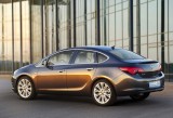Opel Astra Sedan oficjalnie
