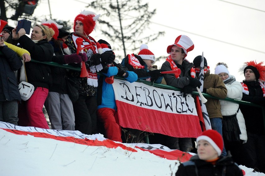 Polskich skoczków poniósł doping kibiców, także tych z...