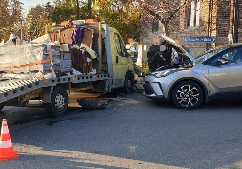 Krzykawa. W tym wypadku udział brały aż trzy pojazdy