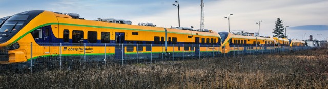 12 Linków dla  Oberpfalztbahn nadal stoi na torach w Bydgoszczy