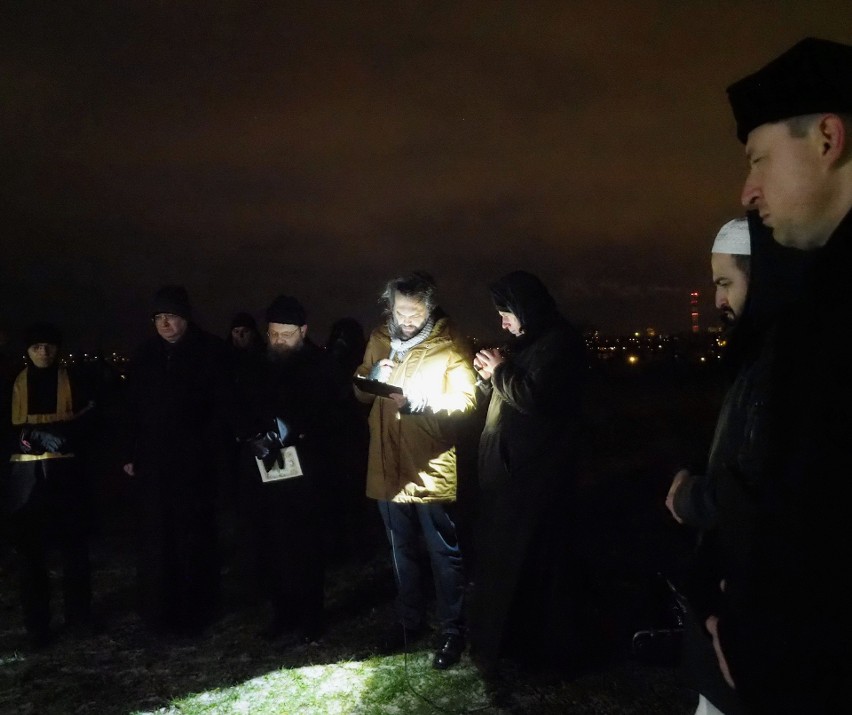Na Majdanku w Lublinie przedstawiciele kilku religii modlili się m.in. w intencji osób przebywających w pasie przygranicznym