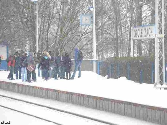 Opole Zachodnie. Kolej nie informowała tu o opóźnieniach pociągów. (fot. Sławomir Mielnik)