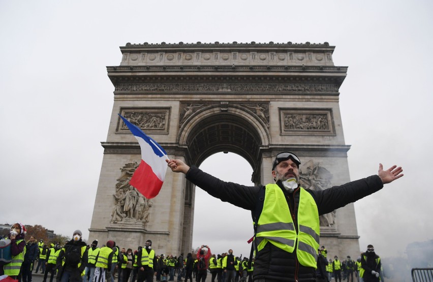 Prof. Jan Zielonka: Na protestach „żółtych koszulek” we Francji mogą skorzystać partie, które mają silne struktury