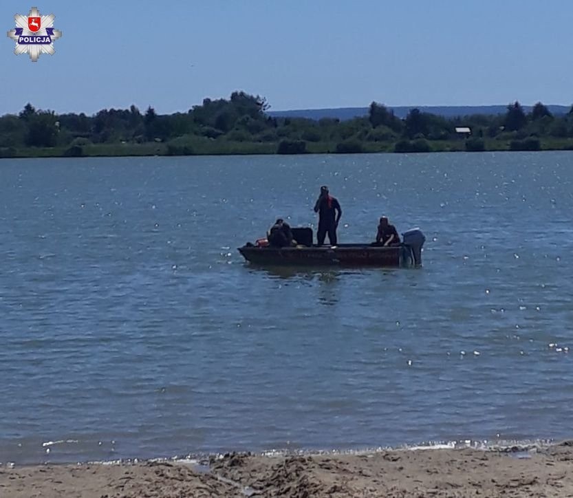 Lubelskie. Od początku wakacji w regionie utonęły dwie osoby. Płetwonurkowie szukają zaginionego 17-latka