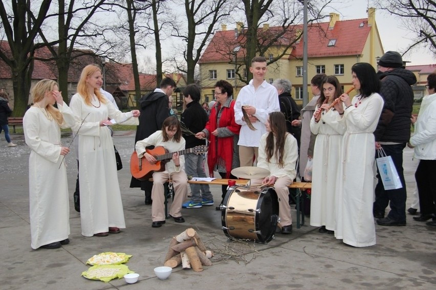 Tradycje wielkanocne w Grębocicach [Zdjęcia]