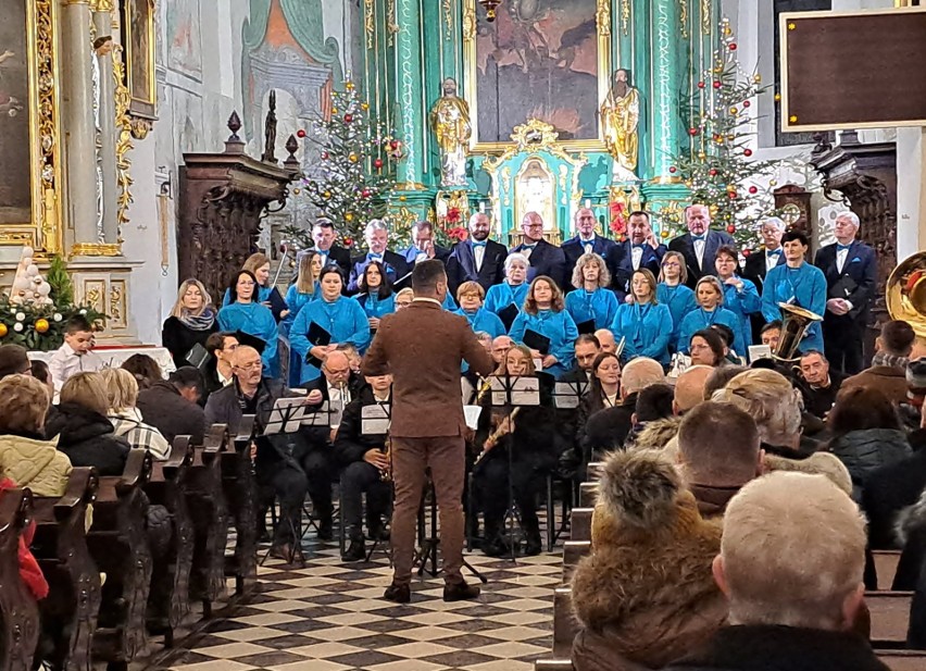 Noworoczny koncert kolęd w kościele parafialnym pw. św. Michała Archanioła w Kańczudze [ZDJĘCIA]