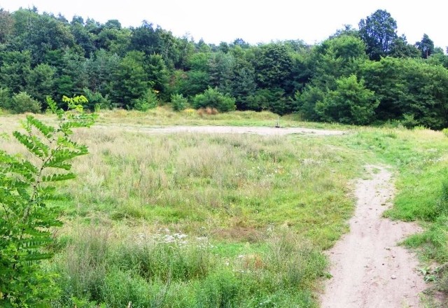 Tak wygląda teraz była strzelnica w Starym Kurowie.