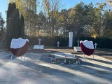 Zakończyły się prace przy odnowie żołnierskiej części cmentarza w Kozienicach. Efekt jest imponujący [ZDJĘCIA]