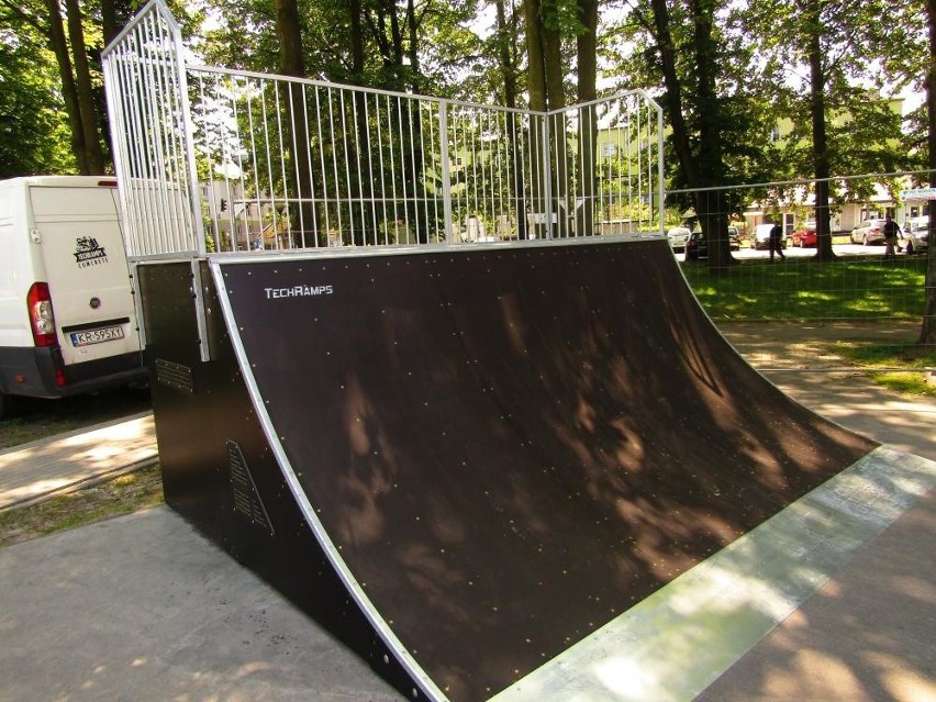 W ostatnich latach skatepark w Brzeszczach był...