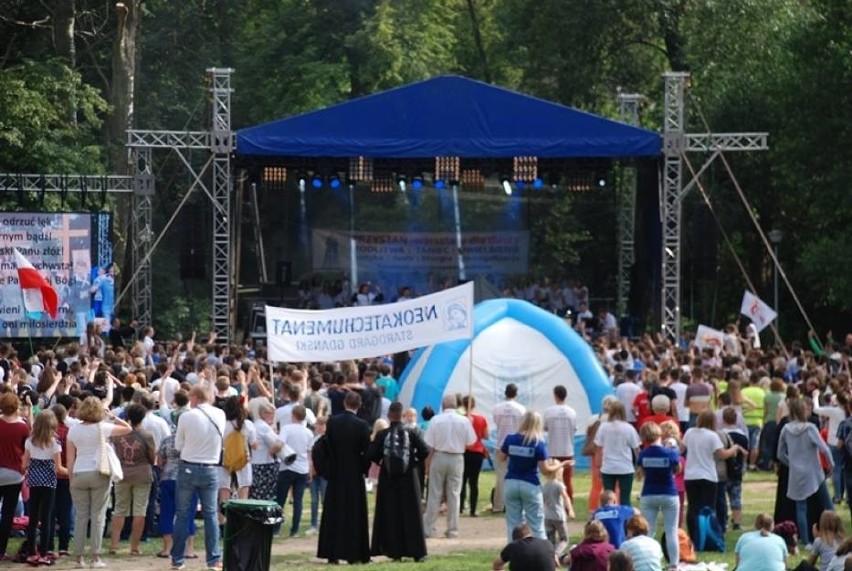 Pelplin. Wspólna modlitwa w trakcie Światowych Dni Młodzieży [ZDJĘCIA]