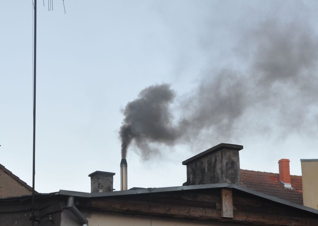 Dzięki dotacji będzie mniej kopcących kominów