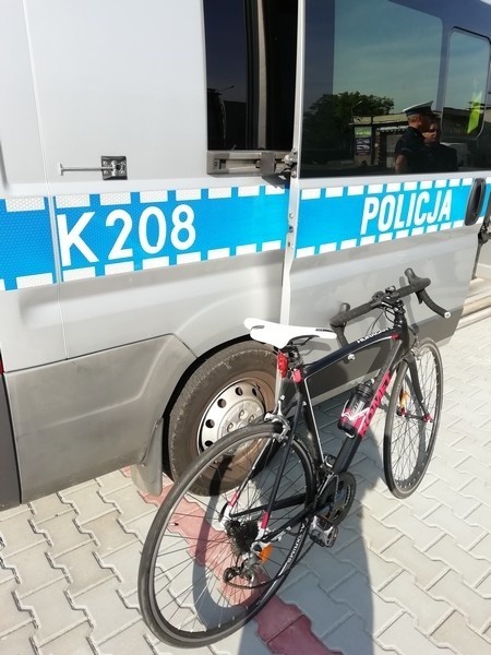 W Krośnie autobus potrącił rowerzystę. Cyklista zmarł w szpitalu [ZDJĘCIA]