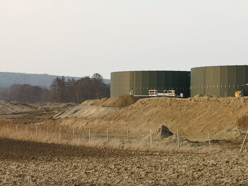 Biogazownia powstaje w Gołoszycach w gminie Baćkowice. Ruszy jesienią, pierwsze umowy z rolnikami już podpisane. Zobacz zdjęcia  