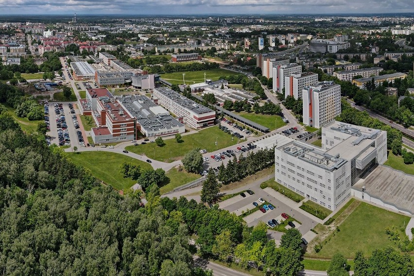 Rekrutacja na Politechnice Białostockiej. Wolne miejsca na 18 kierunkach czekają na przyszłych studentów