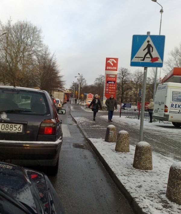 Korki w centrum były wczoraj dużo większe niż w trakcie sezonu.