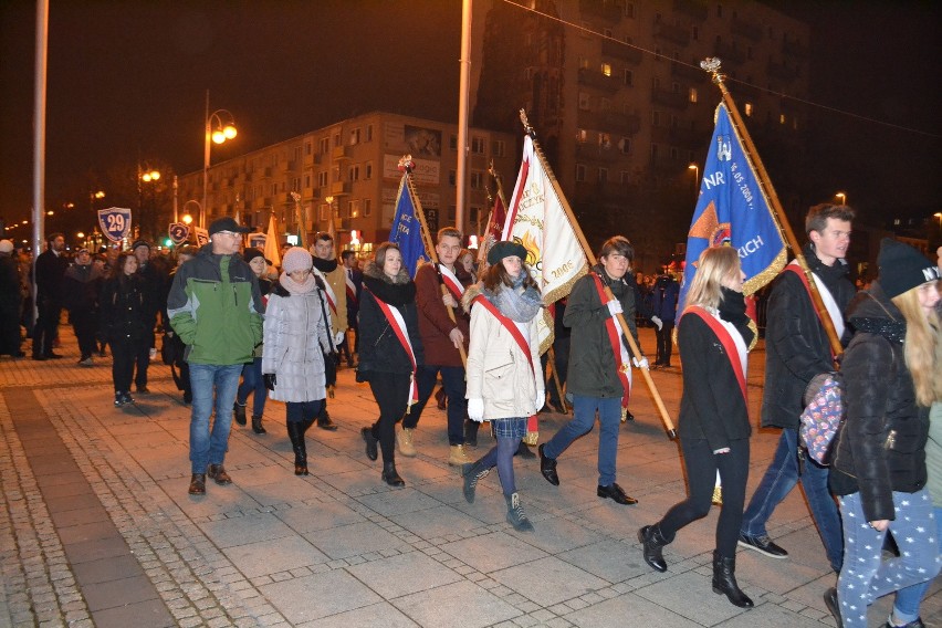 Święto Niepodległości w Częstochowie. Główne uroczystości na Placu Biegańskiego [ZDJĘCIA]