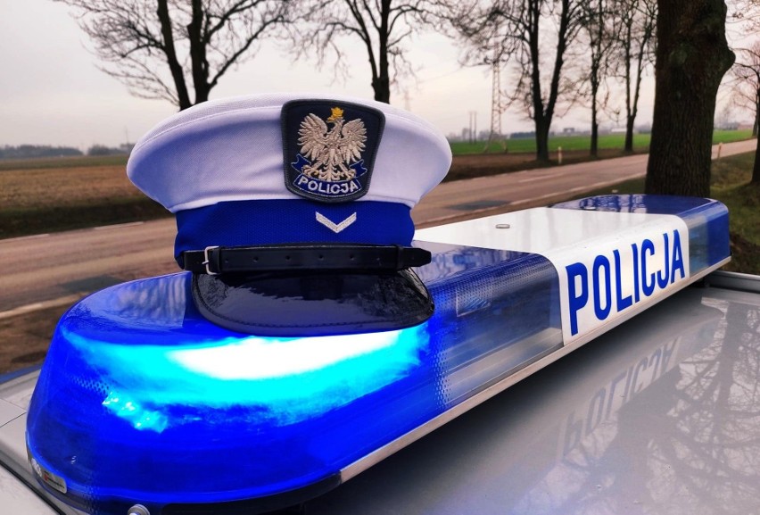 Żyliny: Suwalscy policjanci zatrzymali 30-letniego kierowcę. Przekroczył on prędkość w terenie zabudowanym o 57 km/h i stracił prawo jazdy