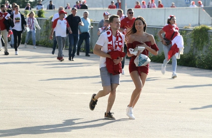 Ogromne korki przed meczem Polska - Walia we Wrocławiu. Nie...