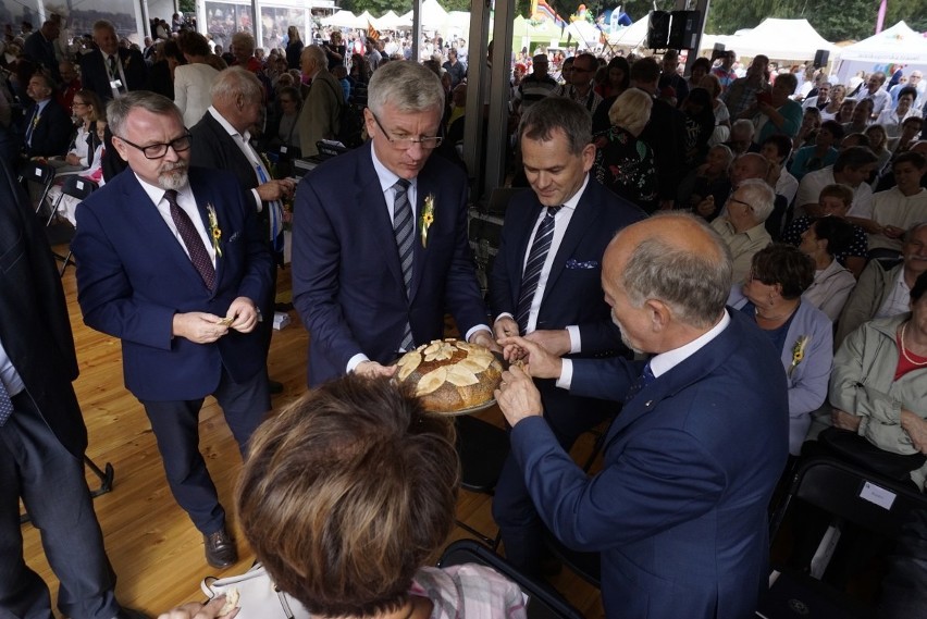 Dożynki Wielkopolskie 2018: Święto rolników przyciągnęło...