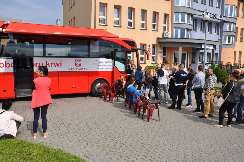 Mieszkańcy nie zawiedli, a obsługa mobilnego punktu nie...