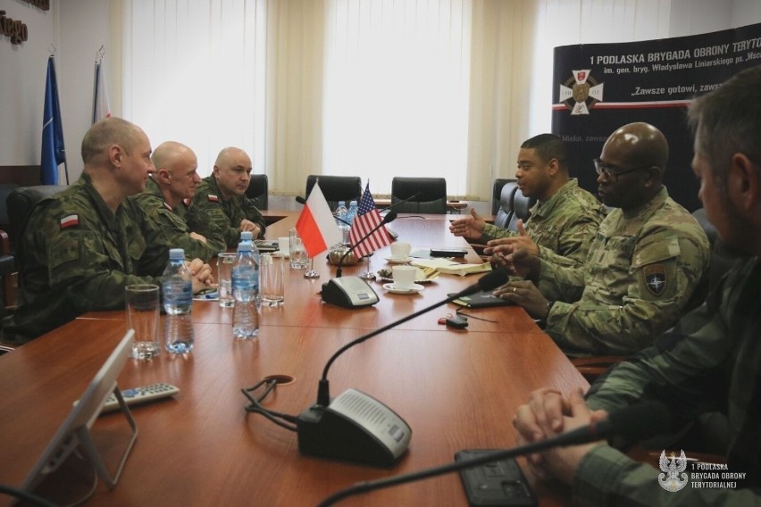 Wizyta w 1PBOT dowódcy Batalionowej Grupy Bojowej NATO