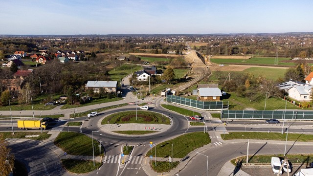 Obwodnica będzie miała 3,4 km długości i będzie stanowiła fragment drogi wojewódzkiej nr 877.