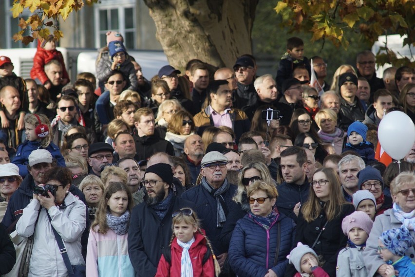 Poznaniacy świętują 100. rocznicę odzyskania niepodległości...