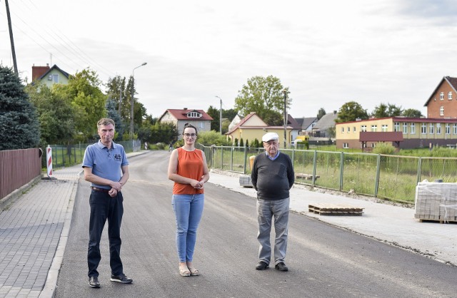 Remonty dróg w Osowie poprawiły nie tylko bezpieczeństwo mieszkańców, ale i wygląd wsi.