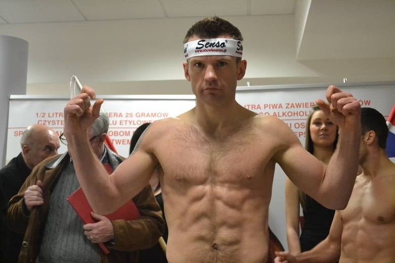 Wojak Boxing Night w Jastrzębiu-Zdroju: Paweł Kołodziej zmierzy się z Anthonym Ikeji [GDZIE NA ŻYWO]