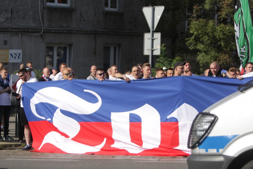 W niedzielę spora grupa fanów na Arenę Zabrze dotarła...