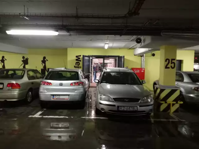 Parking Galerii Rzeszów.