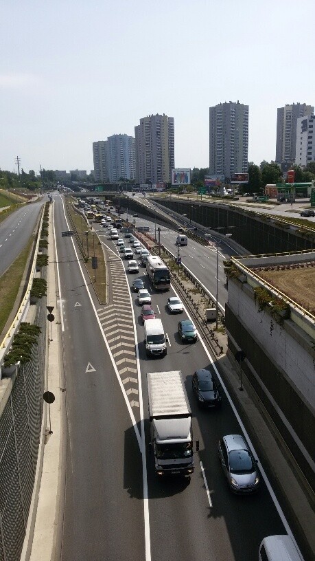 Korek na DTŚ przed tunelem w Katowicach