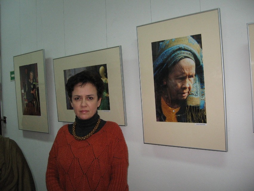 Dorota Szepetowska i jej kobieta z Birmy.