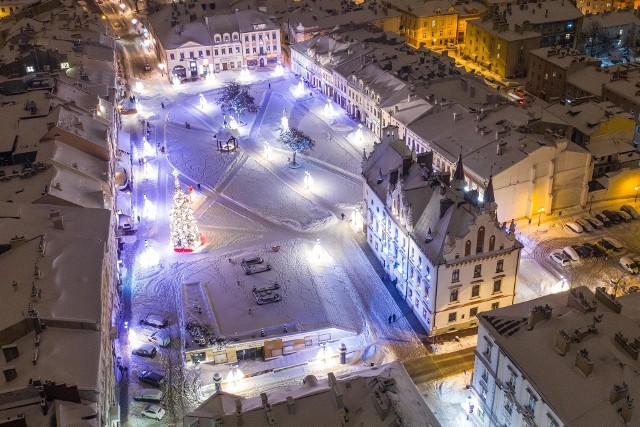 Poniedziałek był ostatnim dniem pracy w ratuszu zastępców Tadeusza Ferenca. Andrzej Gutkowski, Stanisław Sienko i Marek Ustrobiński podziękowali za współpracę dyrektorom wydziałów Urzędu Miasta Rzeszowa.