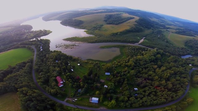Po raz pierwszy od czterech lat w Jeziorze Solińskim w Bieszczadach podczas wakacji nie brakowało wody.