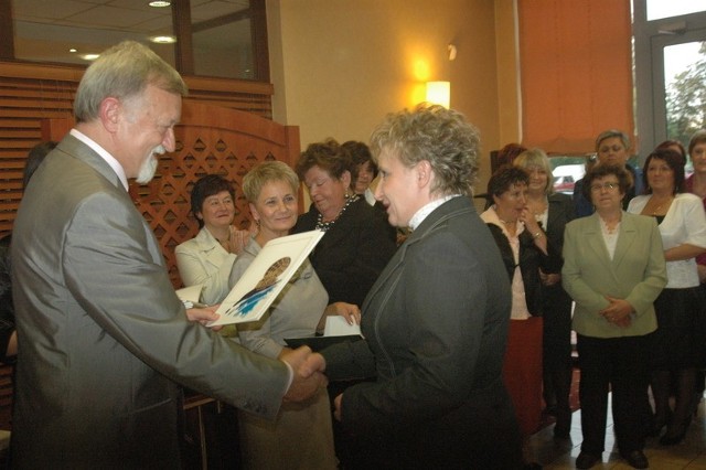 Miłym akcentem były nagrody i dyplomy za wieloletnią pracę, które rozdawał prezes Karol Włodarczak.
