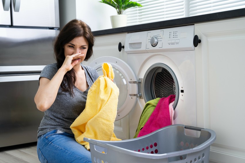 Co zrobić, by pranie nie śmierdziało?