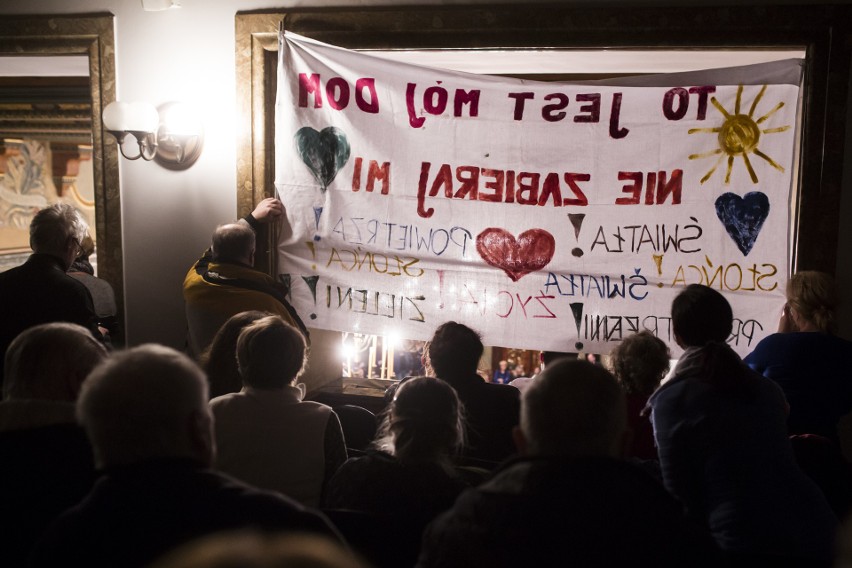 Radni chcą wyjaśnień w sprawie chaotycznej zabudowy Krakowa. Odbyła się nadzwyczajna sesja