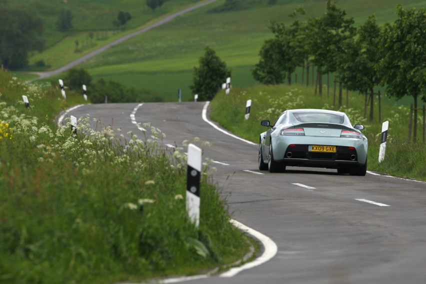 Aston Martin V12 Vantage Fot: Aston Martin