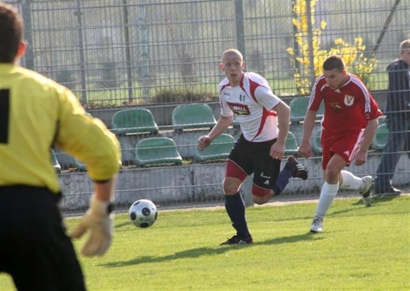 TOR Dobrzen Wielki przegral 0 - 1 z Victorią Chróścice